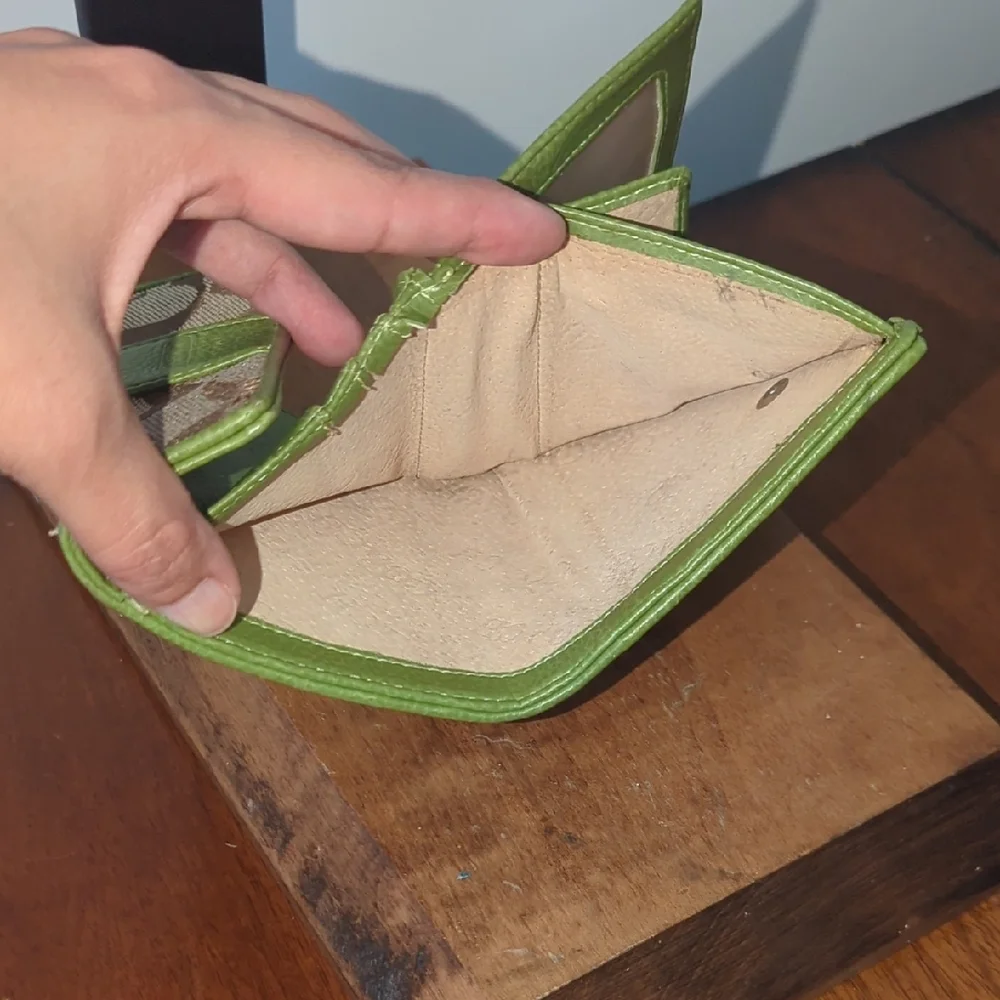 Coach Olive Green and Brown Signature Wallet - Picture 7 of 8